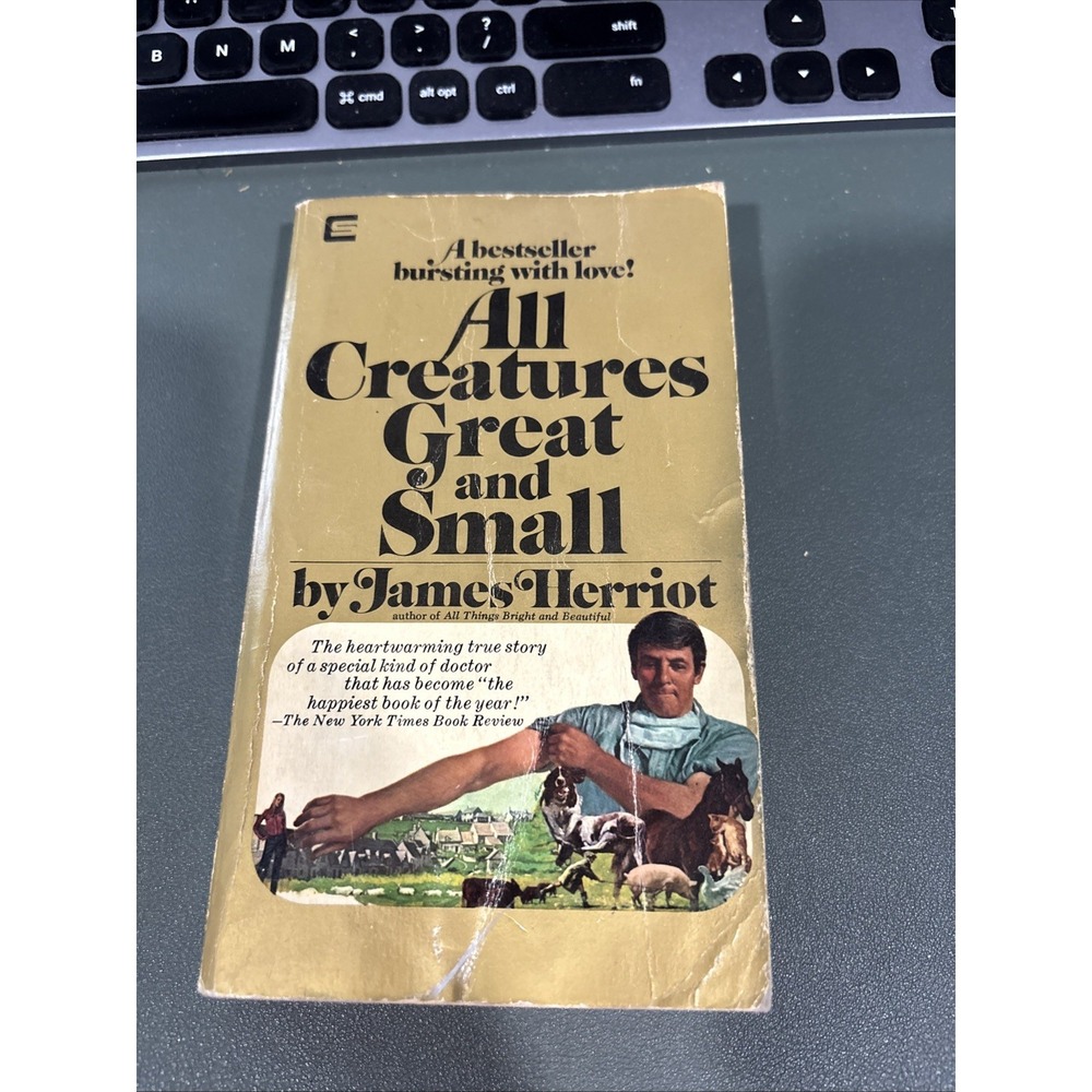 All Creatures Great and Small by James Herriot (1973, Paperback)
